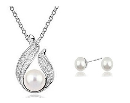 Collana con perla e orecchini inclusi | Grandi Sconti | Abbigliamento elegante