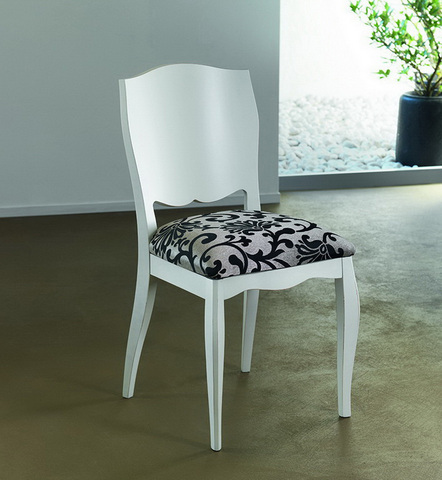 Sedia classica bianca con schienale liscio seduta imbottita | Grandi Sconti | Arredamenti a Roma Qualità e Convenienza