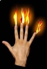 Trucco magico fuoco sulle unghie e mani | Grandi Sconti | GIOCHI DI PRESTIGIO e MAGIA