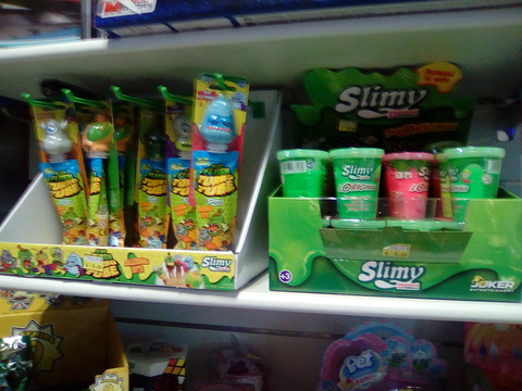 Slime e schifidol vari colori e forme