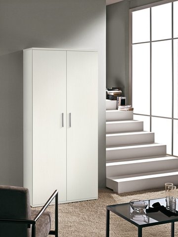 Armadio Con Due Ante Battenti Dal Colore Bianco Opaco