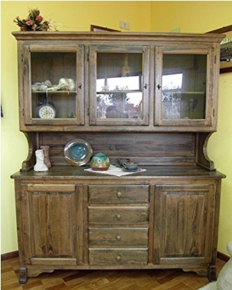 Credenza in arte povera in massello per la cucina