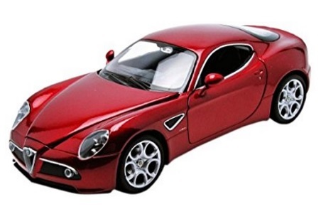 Al 5 Alfa Romeo 8c Nera