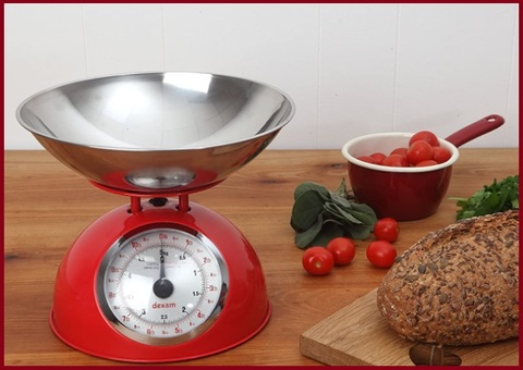 Bilancia Da Cucina Con Ciotola Vintage