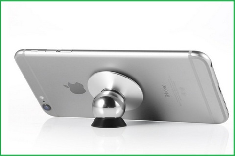 Supporto Tecnologico Auto Con Calamita Per Smartphone