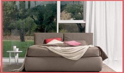 Letto Matrimoniale Classico In Tessuto