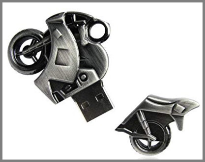 Chiavetta Usb A Forma Di Moto In Metallo