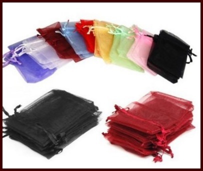 Sacchetti classici colori assortiti in organza