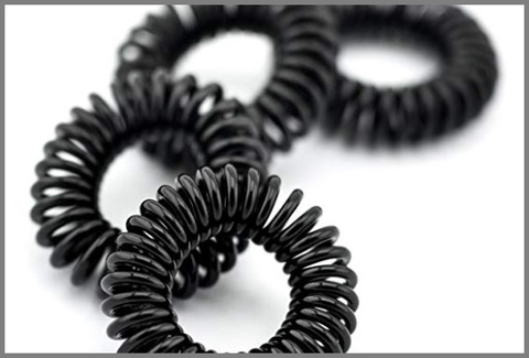Elastico Dal Colore Nero Spirale