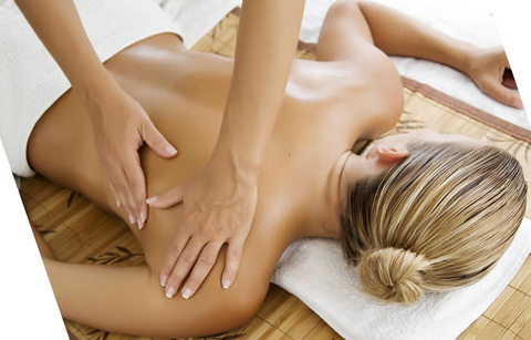 Massaggio alla schiena rilassante
