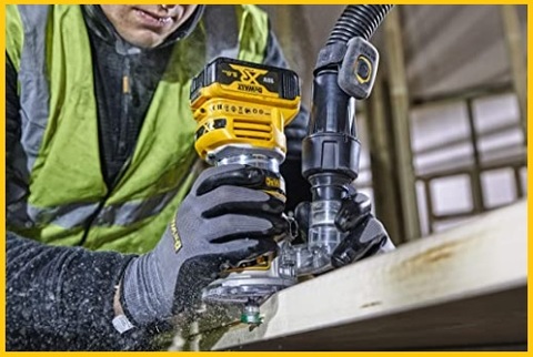 Fresatrice verticale legno dewalt