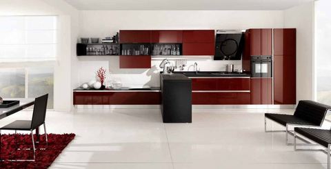 Cucina vetro liscio amaranto con penisola rovere lazio