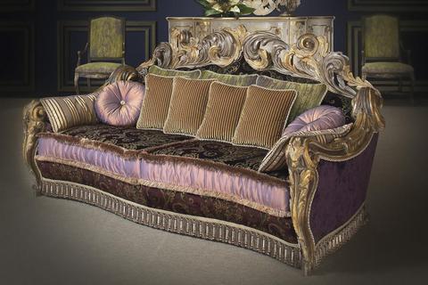 Immagini divani classici lazio