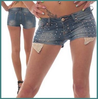 Pantaloncini in jeans per donna