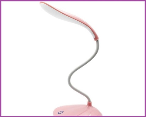 Lampada rosa da lettura
