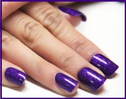 Smalto nail art in gel colore viola