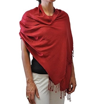 Foulard pashmina morbida con frange diversi usi