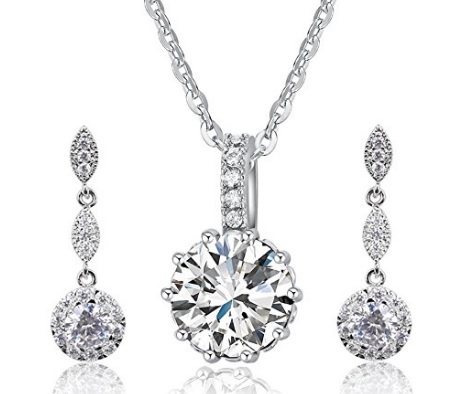 Orecchini E Collana Completi In Zirconi Ed Eleganti Chic