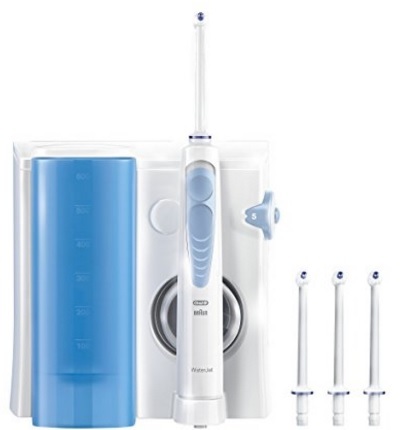 Spazzolino elettrico con sistema pulente oral b