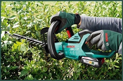Tagliasiepi Bosch A Batteria