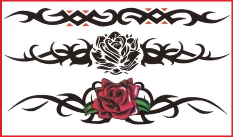 Tatuaggio Tribale Con Rose Classico