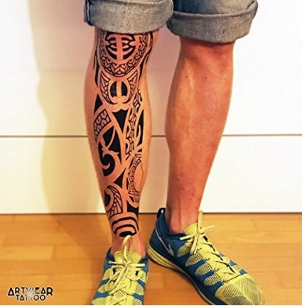 Tatuaggio realistici stile maori