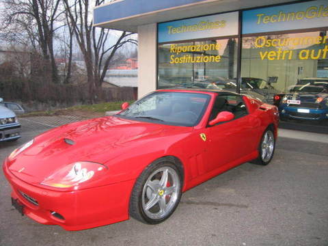 Ferrari | Grandi Sconti | TechnoGlass Riparazione o sostituzione vetri auto. Installazione di pellicole riflettenti su edifici commerciali, residenziali, automobili